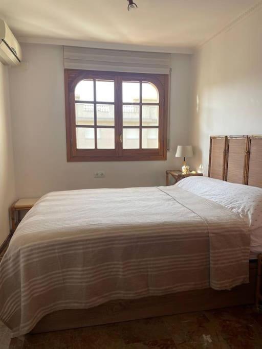 Cal Salmare Seafront Apartment With Rooftop Terrace And Pool Calafell Eksteriør billede