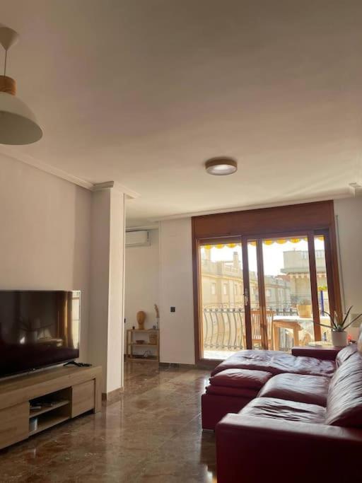 Cal Salmare Seafront Apartment With Rooftop Terrace And Pool Calafell Eksteriør billede